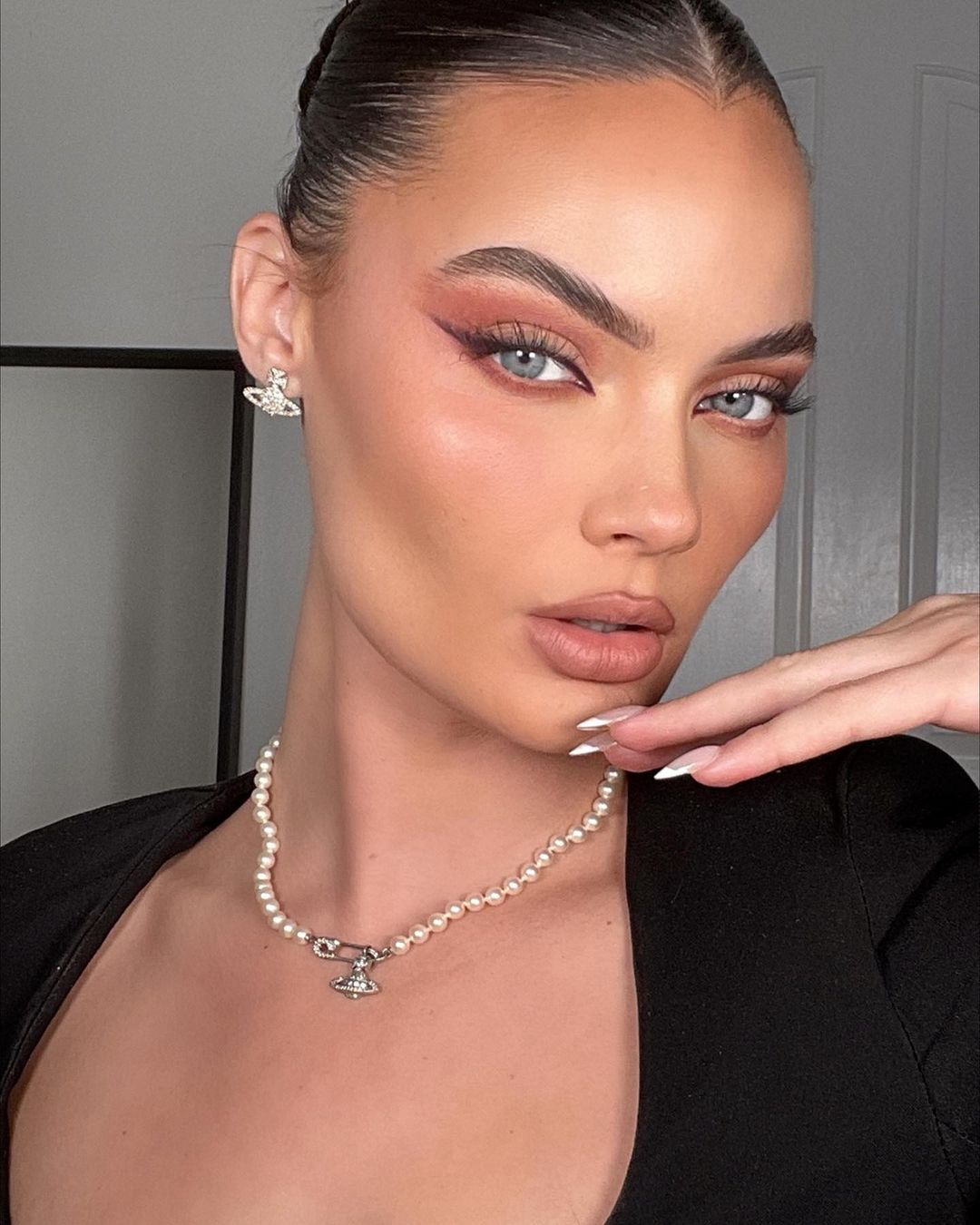TikTok Birthday Glam Makeup Step By Step Jumble